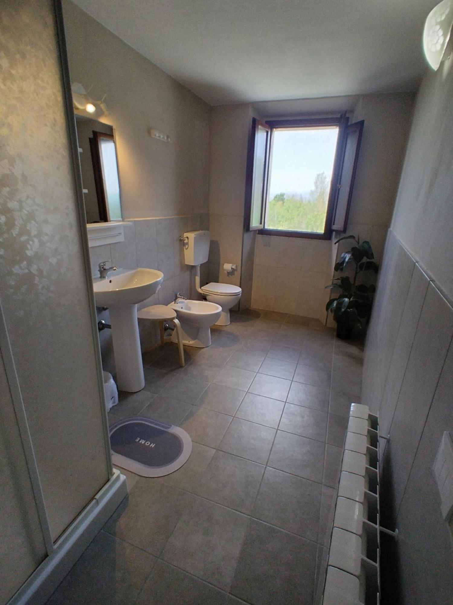 Il Casale Toscano: Pisa Tower Proximity with Self Check-In Room photo